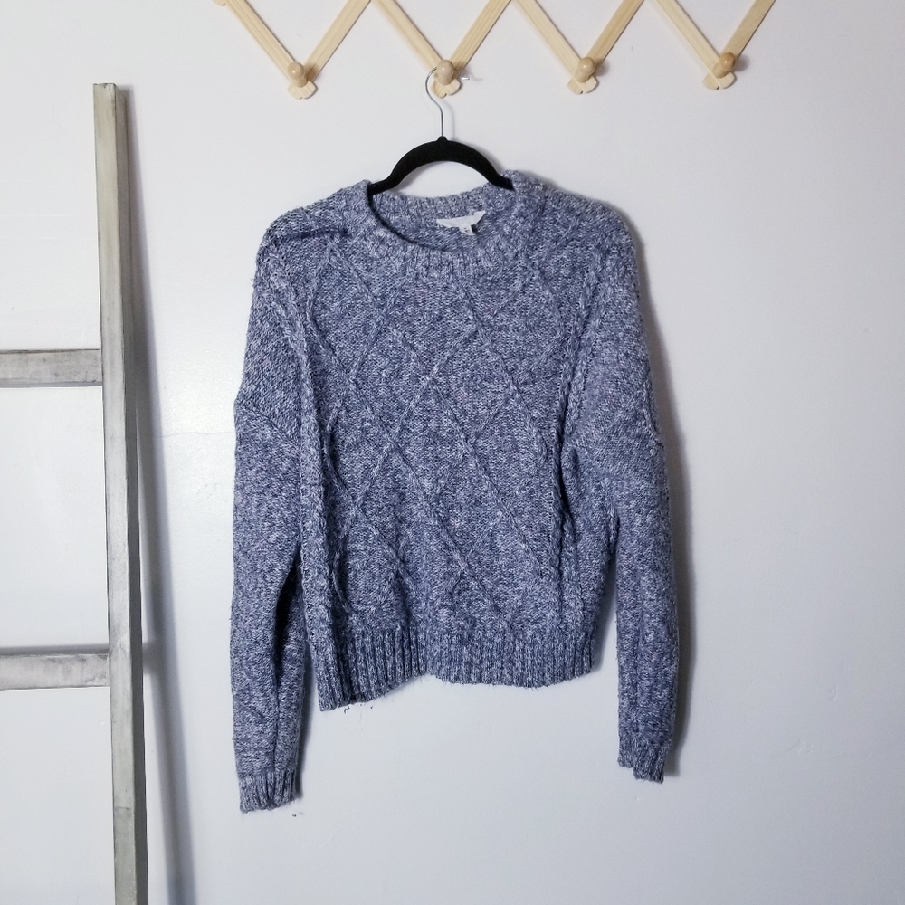 TIME AND TRU BLUE GRAY FUCHSIA WHITE SWEATER SIZE MEDIUM